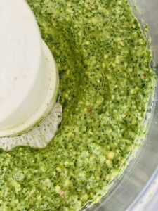 pesto de macris la reteta