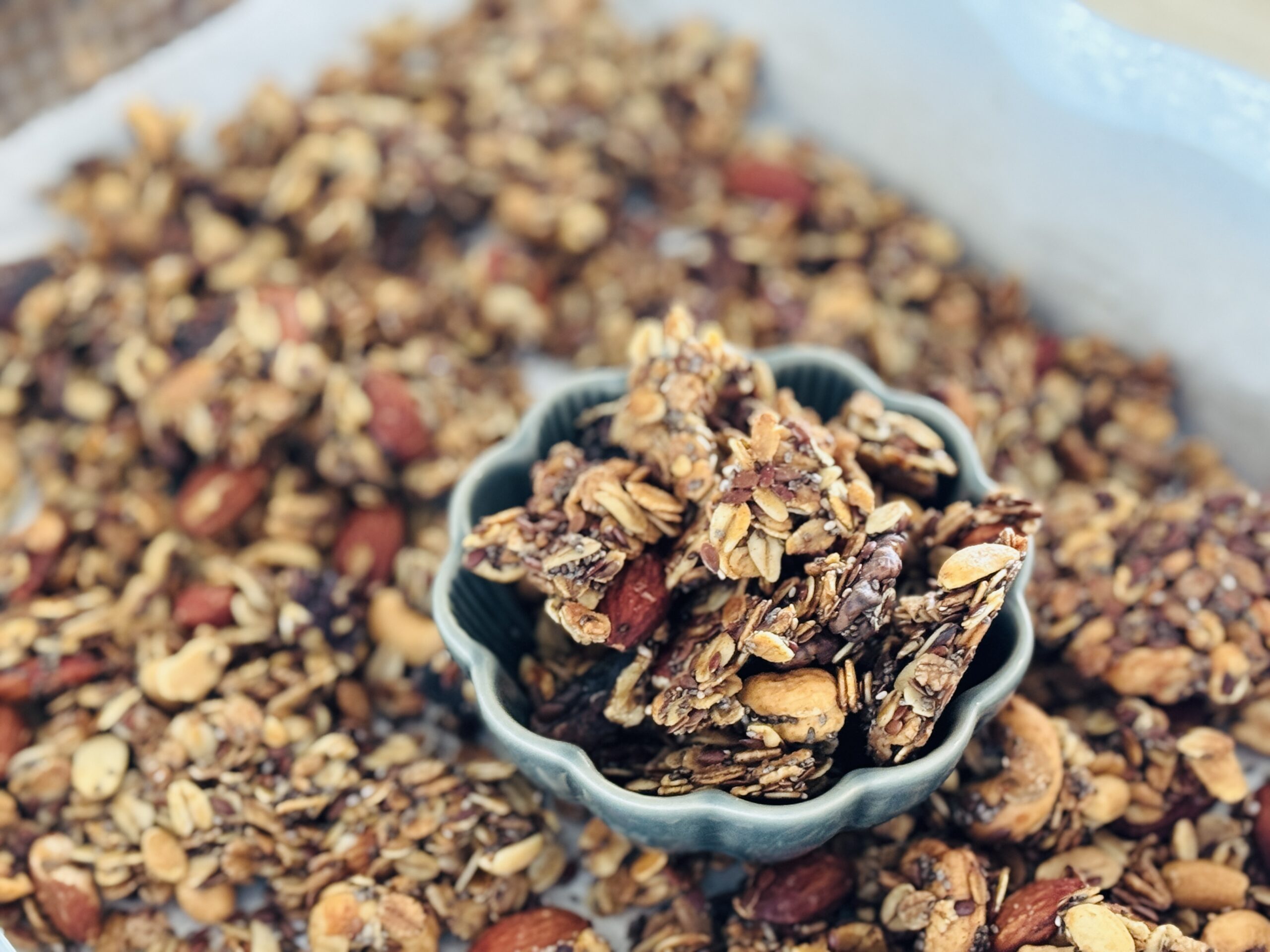 Crispy Granola (fără zahăr rafinat)